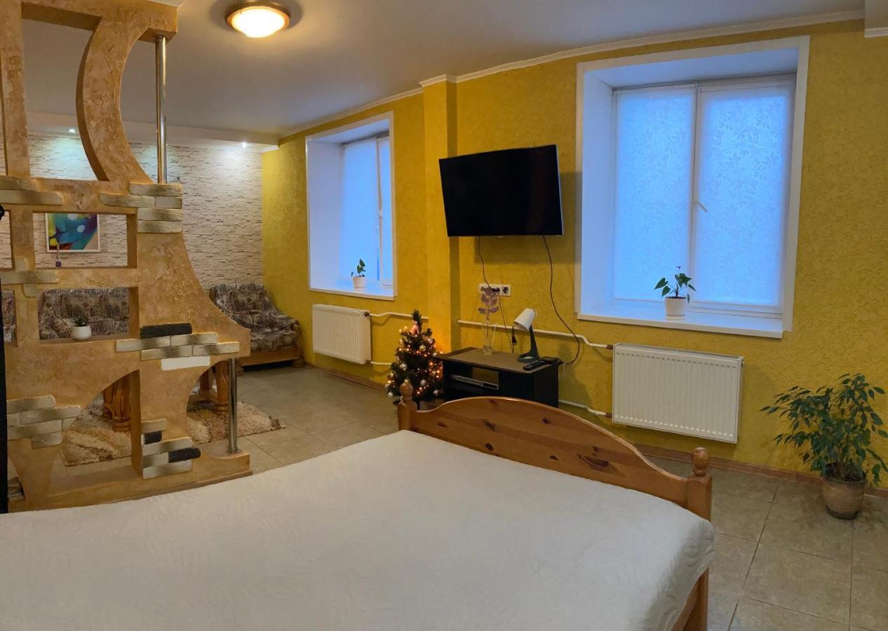 Apartment In The Center Grodno Esterno foto